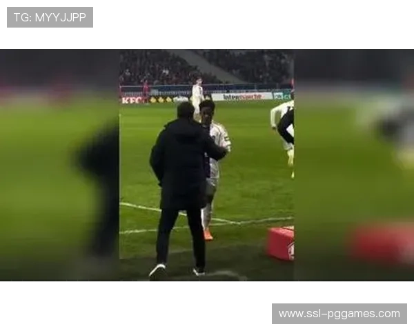 恩德里克租借里昂首秀即送助攻